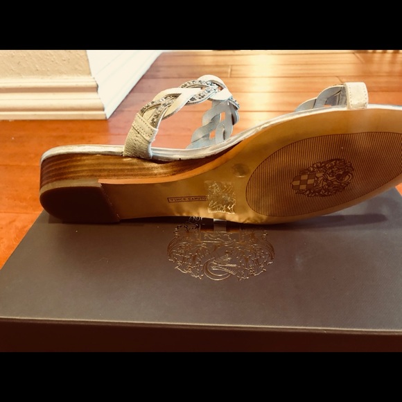 Slippers - Picture 4 of 4